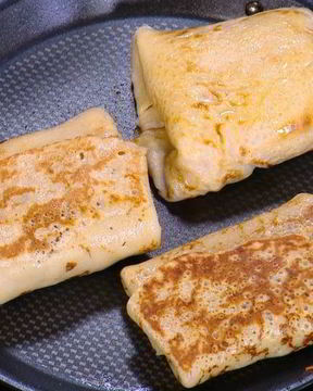 Гречневые блинчики с сыром и ветчиной