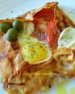 Мужской завтрак в пивном блинчике