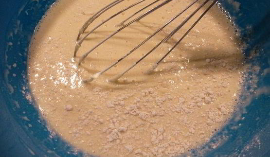 мужской завтрак в пивном блинчике