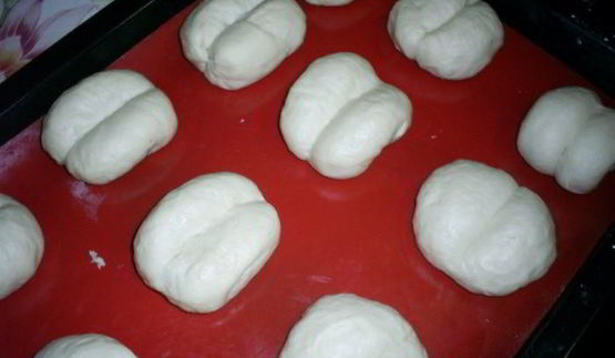 аппетитные французские булочки