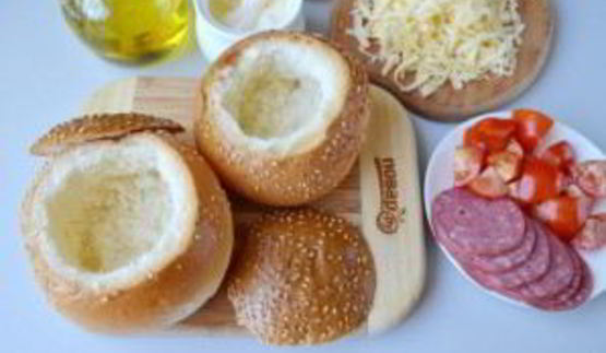 булочки, фаршированные омлетом, на завтрак