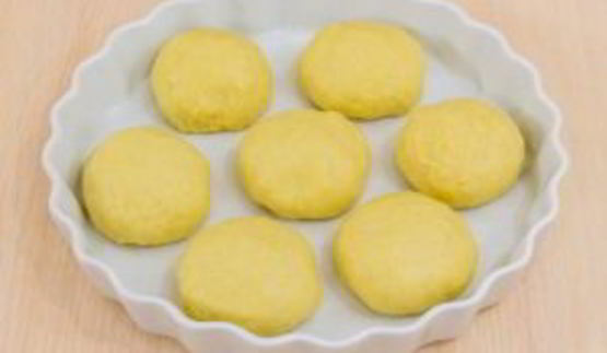 булочки ромашка с маком и кунжутом