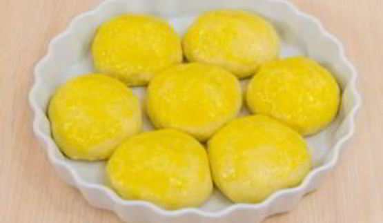 булочки ромашка с маком и кунжутом