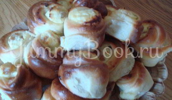 булочки розочки с творогом