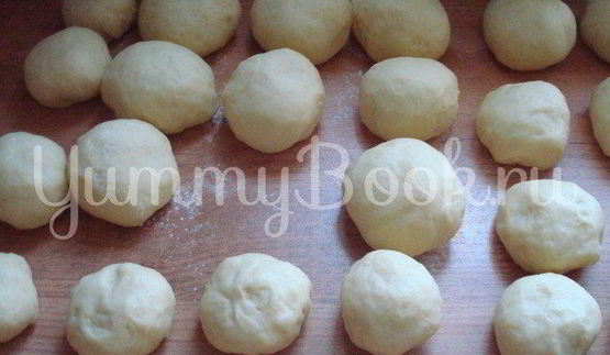 булочки розочки с творогом