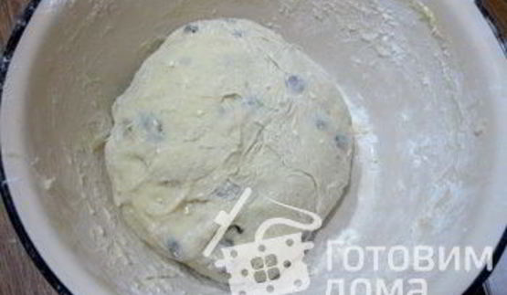 булочки с изюмом