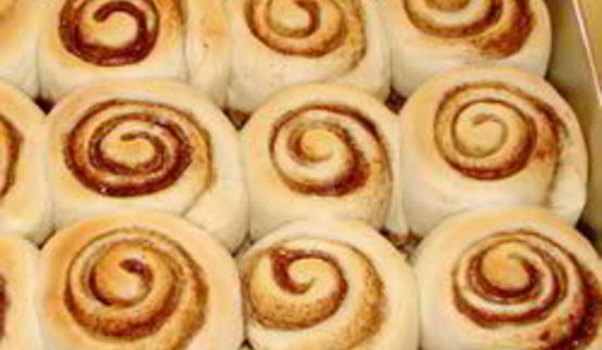 булочки с корицей и изюмом