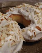 Булочки с марципаном