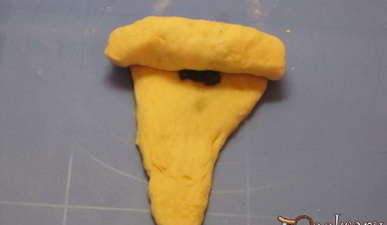 булочки с начинкой из чернослива и яблок