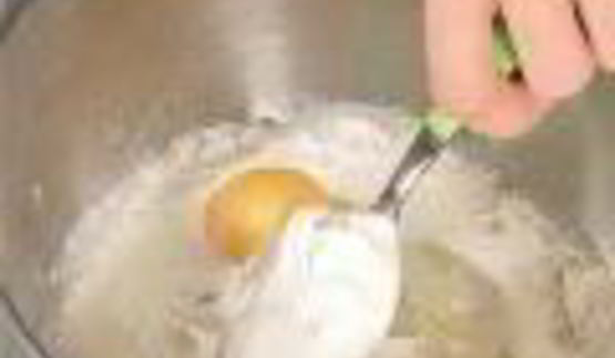 булочки с рикоттой и сладким красным перцем