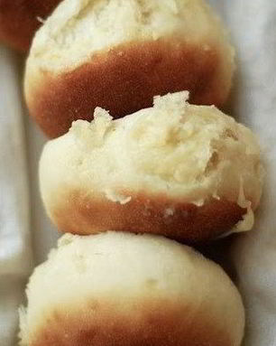 Булочки с сырной начинкой