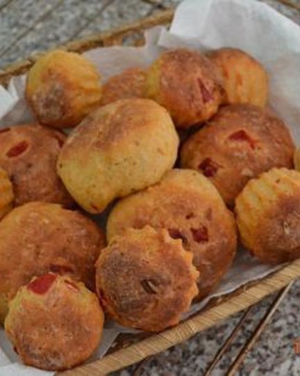 Рецепт булочек с творогом и запеченным сладким перцем