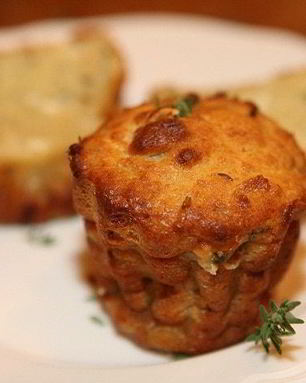 Булочки с творогом, сыром и тмином