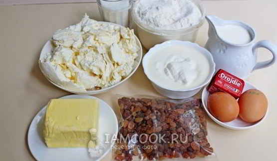 булочки с творогом в сметанной заливке