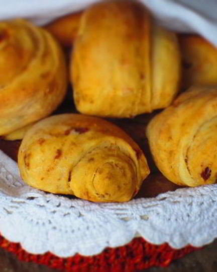 Рецепт булочек с вялеными помидорами