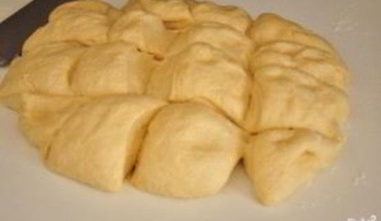 булочки со сгущенкой вареной