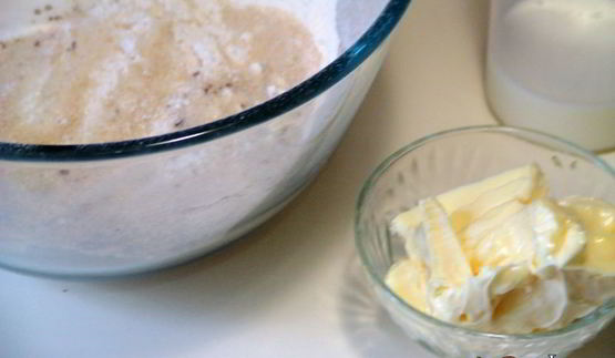 булочки, запеченные в соусе из ревеня