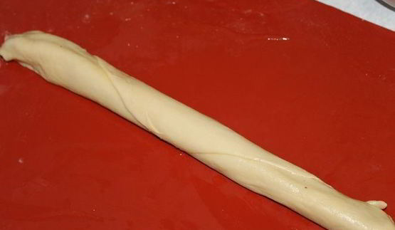 испанские булочки ensaimadas с украинской начинкой