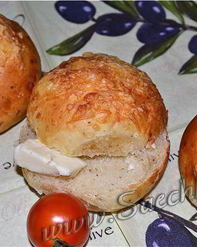 Хлебные сырные булочки