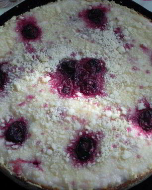 Королевская ватрушка с вишней