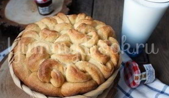 кружевная булочка