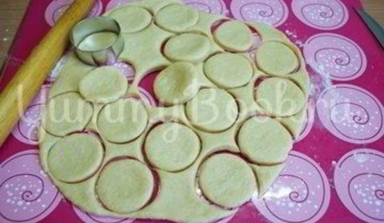 кружевная булочка