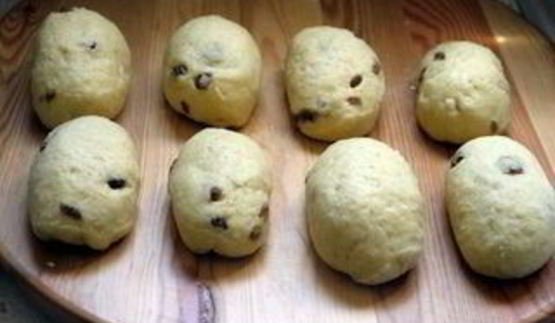 маритоцци — воздушные булочки со взбитыми сливками