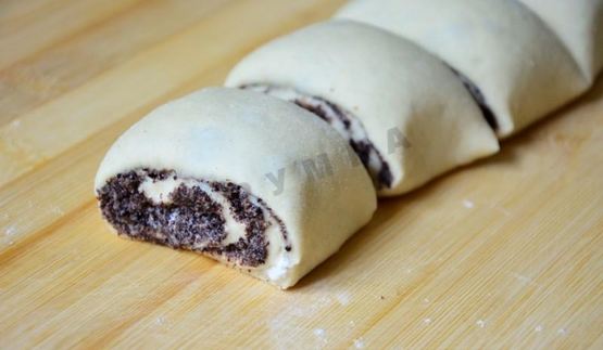 плюшки с маком из дрожжевого теста