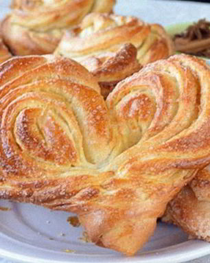 Плюшки сдобные