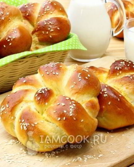 Рецепт сдобных булочек с кунжутом