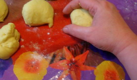 шафрановые булочки к рождеству