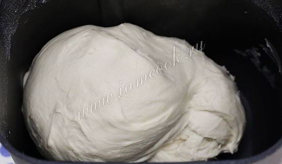 сладкие булочки на молоке в хлебопечке