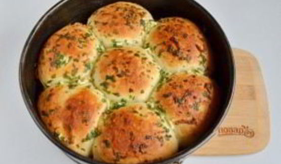 сырные булочки с мясной начинкой