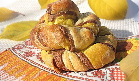 трехцветные булочки