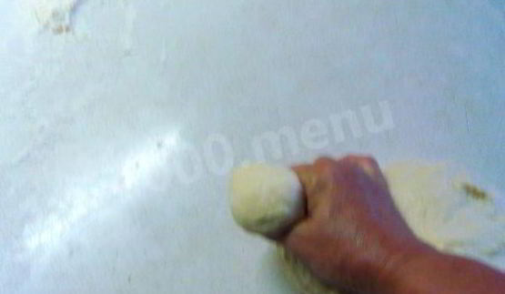 творожная ватрушка с повидлом из дрожжевого теста