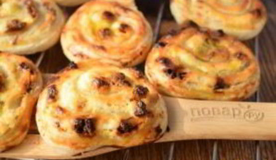 ватрушки с творогом в сметанной заливке