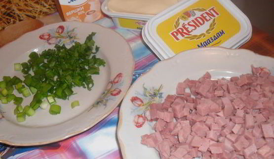 заварные булочки с сыром и ветчиной