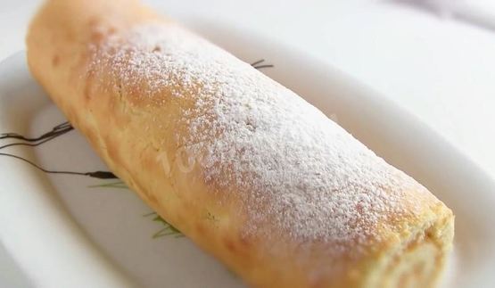 быстрый яблочный рулет