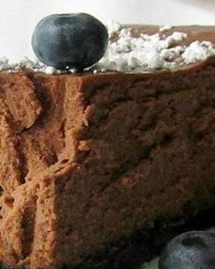 Чизкейк с черникой шоколадный