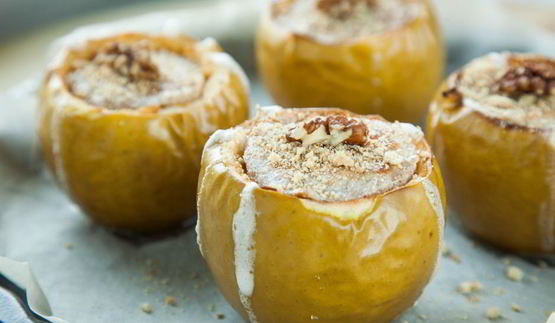 чизкейк в яблоках