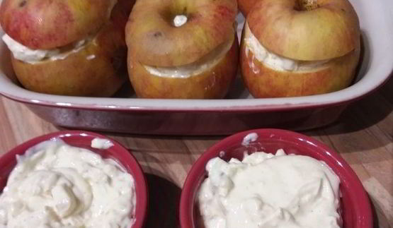 чизкейк в яблоке