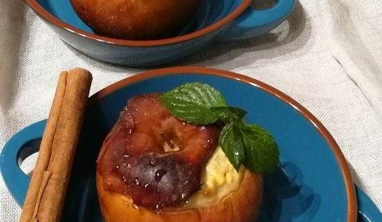 чизкейк в яблоке