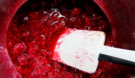 фисташковый чизкейк с малиной