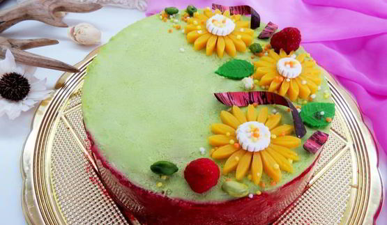 фисташковый чизкейк с малиной