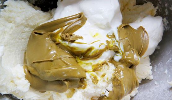 фисташковый чизкейк с малиной