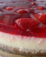 Ванильный чизкейк с клубничным желе
