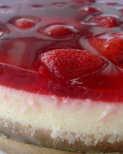 Рецепт ванильного чизкейка с клубничным желе
