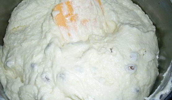 ароматный лимонный кекс с изюмом