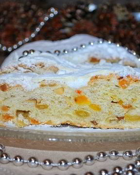 Дрезденский рождественский Штоллен