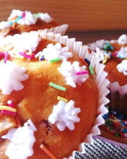 Рецепт йогуртовых кексиков с цукатами